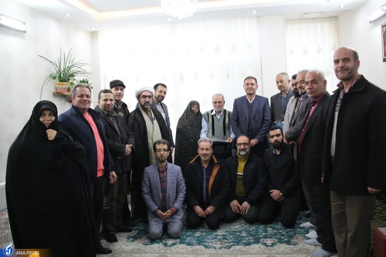 از برپایی نمایشگاه و نشست‌های تبیینی تا ادای دین به شهدا