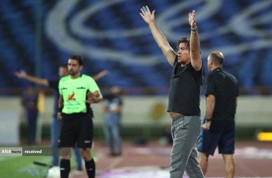 وقتی هواداران بازیکنان استقلال را هو کردند و بی‌غیرت خواندند+تصاویر