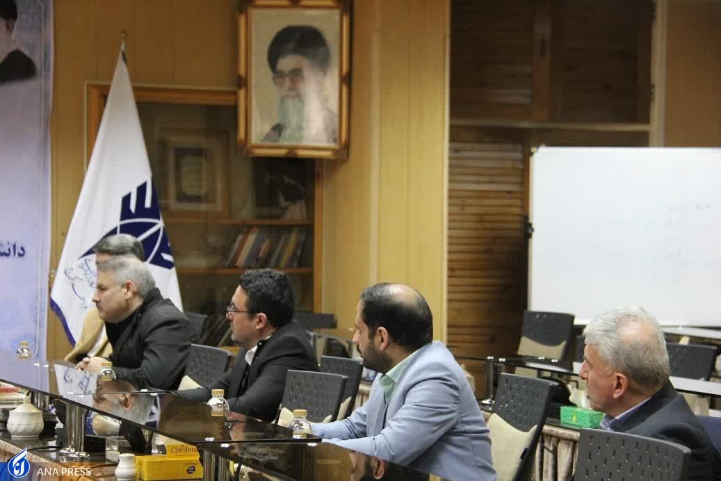 مهم‌ترین شرط انقلابی ماندن چیست؟