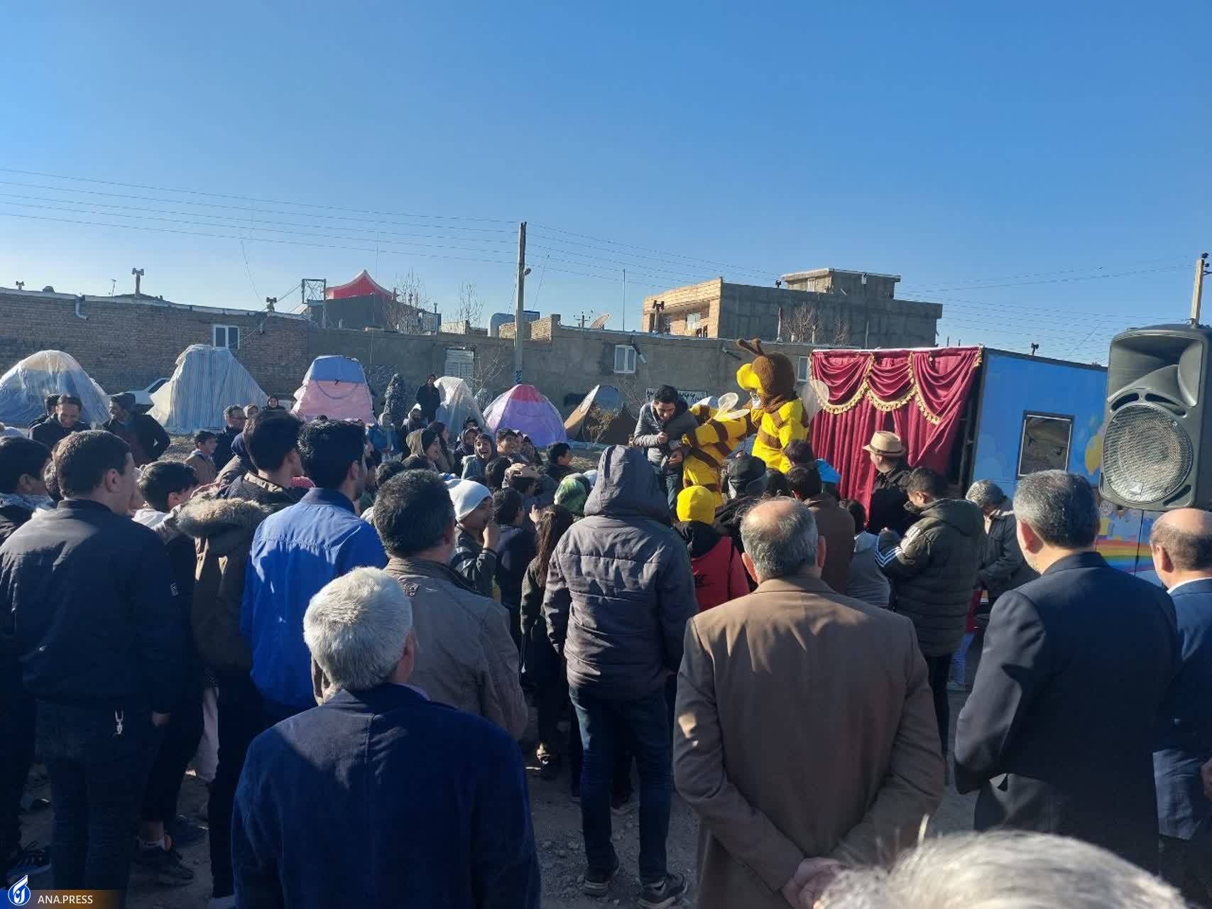 وقتی تئاتر مرحمی بر دل‌های کودکان خوی می شود