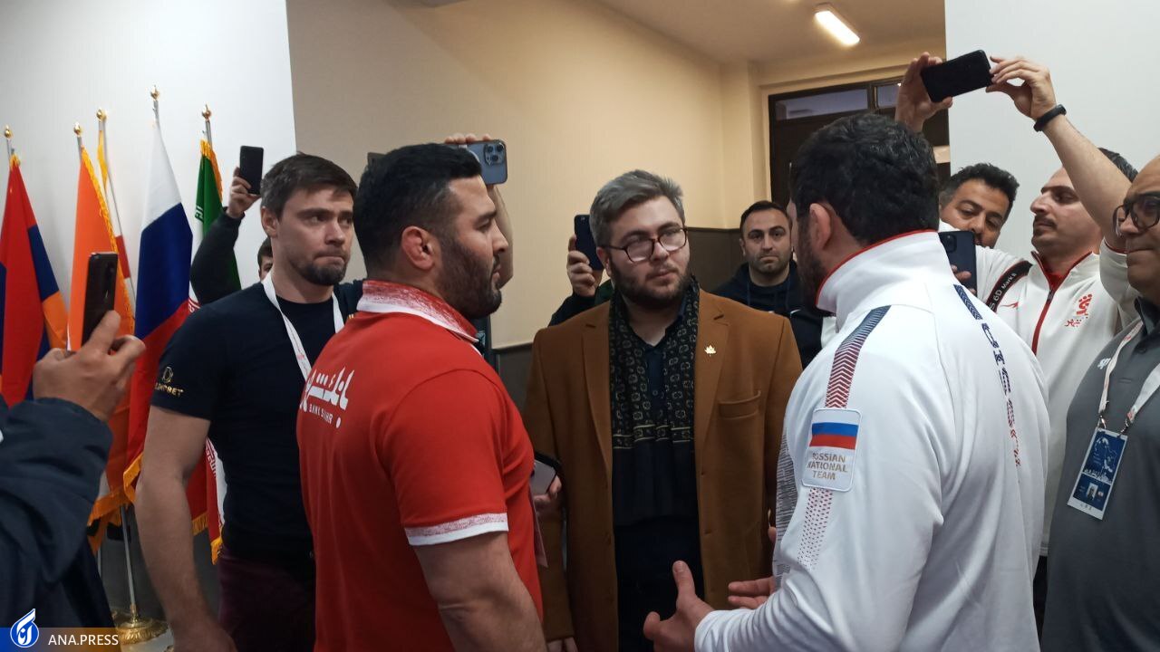 از تشویق گاتسالوف تا هادی عامل در سالن هفتم تیر از تشویق گاتسالوف تا هادی عامل در سالن هفتم تیر