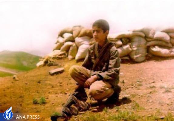 علیرضا محمودی؛ رزمنده نوجوانی که طاقت دوری رفیق شهیدش را نداشت علیرضا محمودی؛ رزمنده نوجوانی که طاقت دوری رفیق شهیدش را نداشت