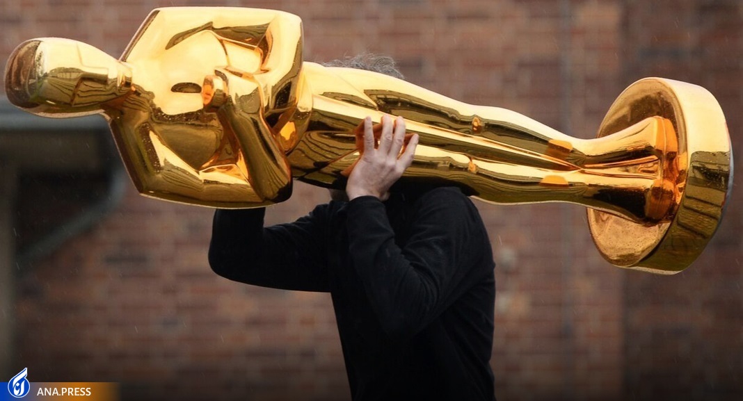 اسپیلبرگ، کامرون و دانیل‌ها شکارچیان اصلی مجسمه طلایی