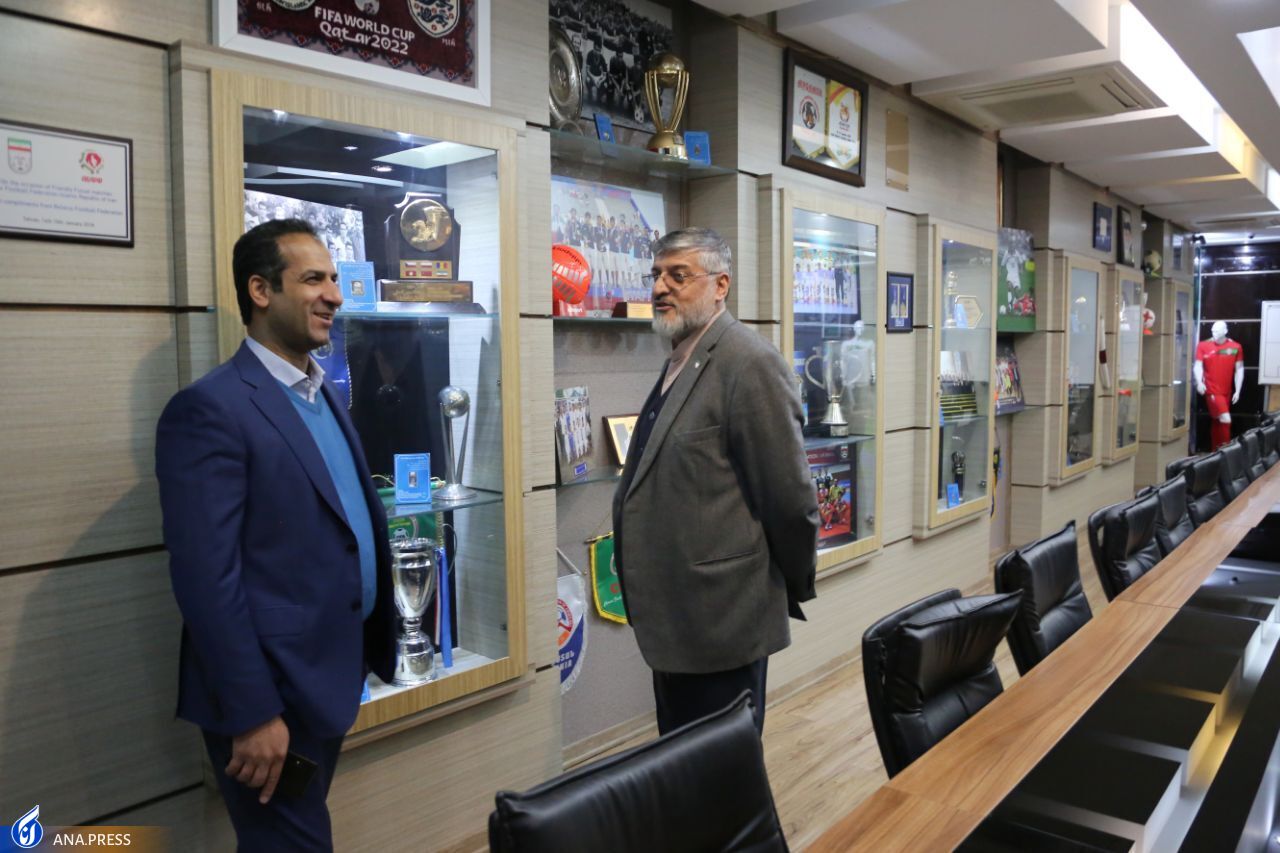 پولادگر از مراکز تیم‌های ملی بازدید کرد+عکس