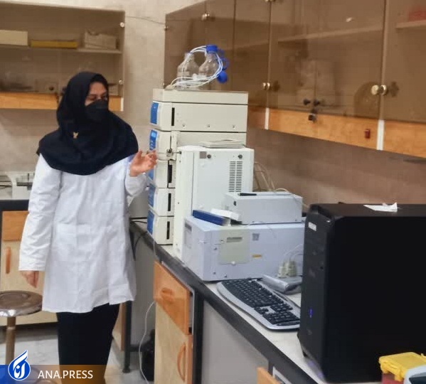 آموزگار پژوهنده‌ای که آمار دانش‌آموزان پژوهشگر را به ۱۲۰ درصد رساند