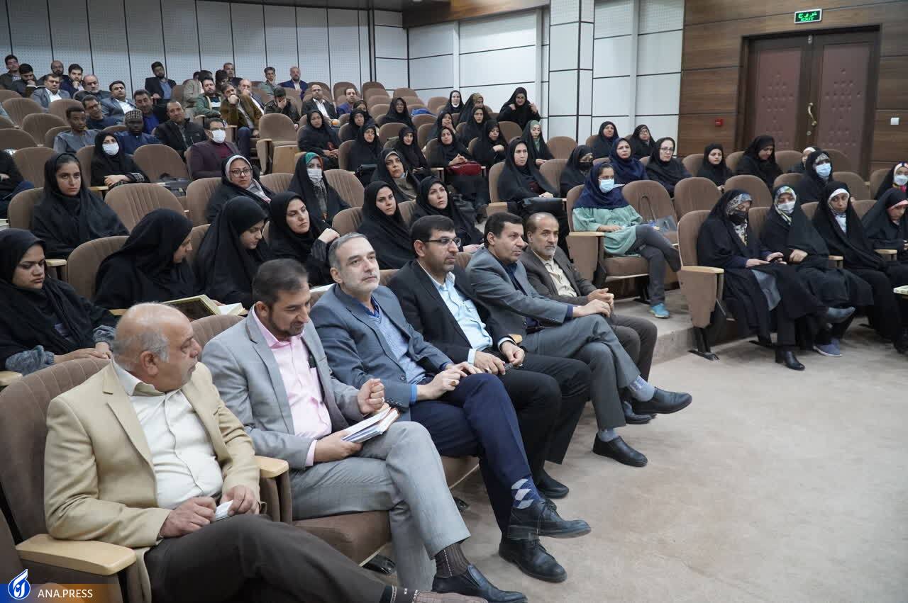 استادان نقش تأثیرگذار و مهمی در ترویج فعالیتهای قرآنی دارند استادان نقش تأثیرگذار و مهمی در ترویج فعالیتهای قرآنی دارند