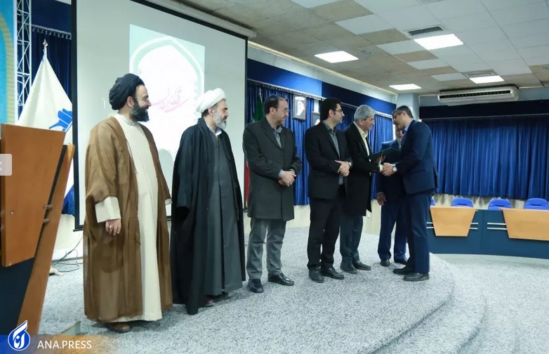 چه کسانی جوایز ۳۸ جشنواره امامت و مهدویت دانشگاه آزاد را بردند؟