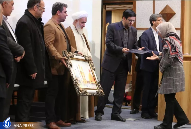 چه کسانی جوایز ۳۸ جشنواره امامت و مهدویت دانشگاه آزاد را بردند؟