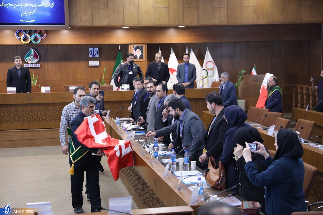 پولادگر: متاسفانه شب انتخابات پرونده برای کاندیداها باز می شود که اخلاقی نیست پولادگر: متاسفانه شب انتخابات پرونده برای کاندیداها باز می شود که اخلاقی نیست