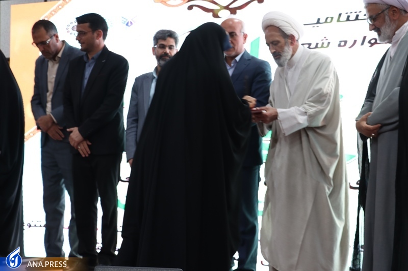 شعر بهترین ابزار برای توصیف شخصیت حضرت علی اکبر (ع) است شعر بهترین ابزار برای توصیف شخصیت حضرت علی اکبر (ع) است