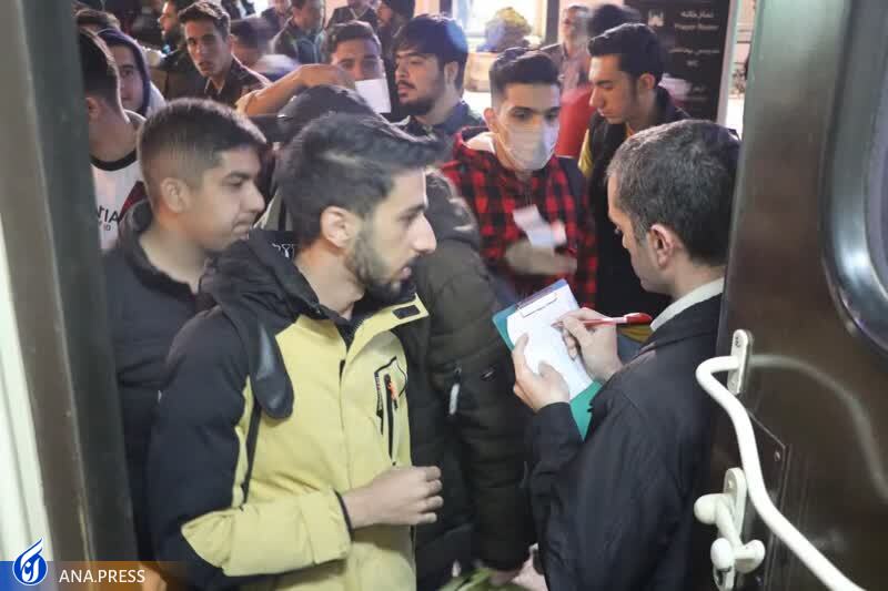 کاروان راهیان نور دانشگاه آزاد اسلامی اراک عازم مناطق عملیاتی جنوب شد کاروان راهیان نور دانشگاه آزاد اسلامی اراک عازم مناطق عملیاتی جنوب شد