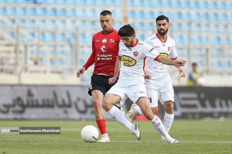 گزارش تصویری دیدار تراکتور و پرسپولیس