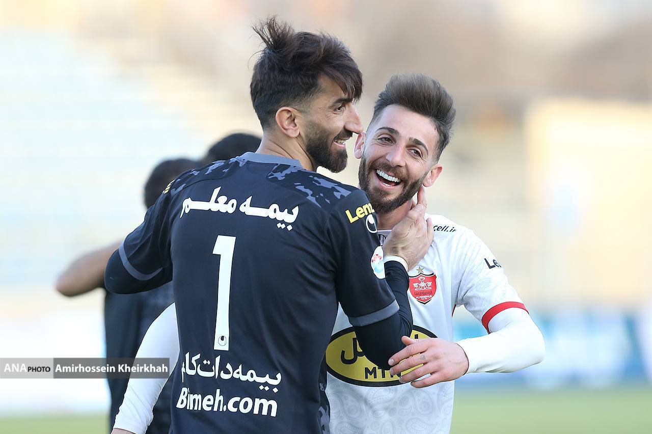 گزارش تصویری دیدار تراکتور و پرسپولیس