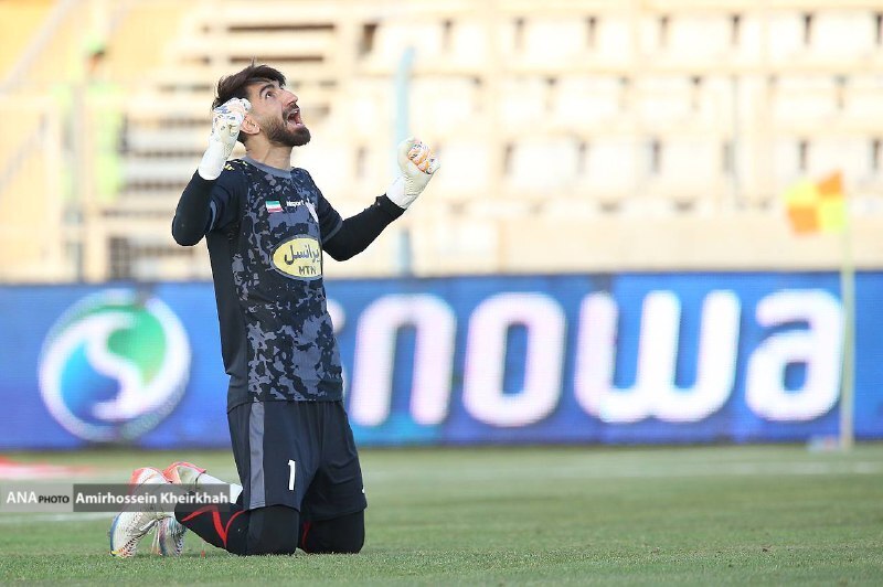 گزارش تصویری دیدار تراکتور و پرسپولیس