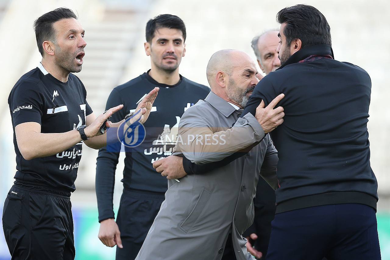 فریم به فریم برخورد سرمربی تراکتور با دستیارش+تصاویر