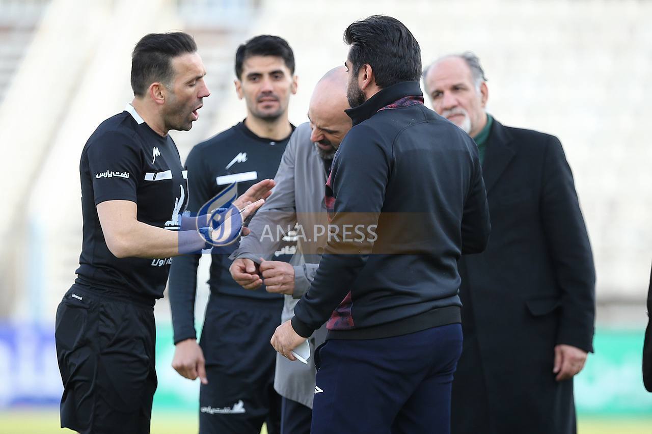 فریم به فریم برخورد سرمربی تراکتور با دستیارش+تصاویر