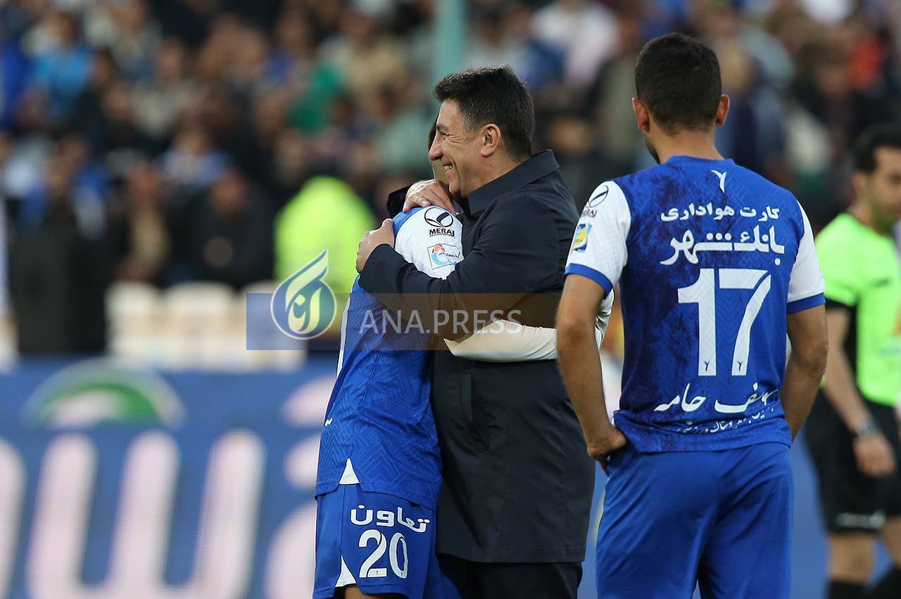 بین قلعه نویی و قائدی چه گذشت؟+ تصاویر بین قلعه نویی و قائدی چه گذشت؟+ تصاویر