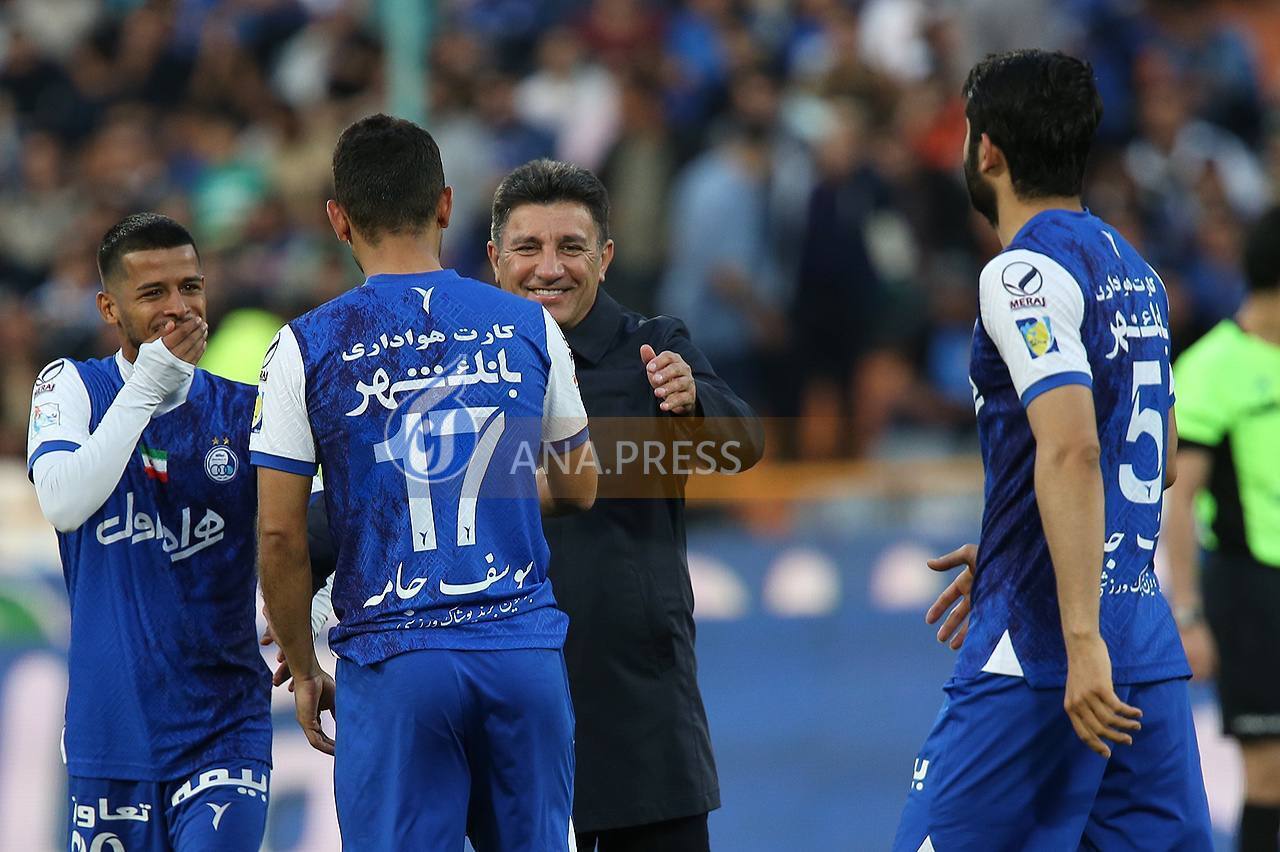 بین قلعه نویی و قائدی چه گذشت؟+ تصاویر بین قلعه نویی و قائدی چه گذشت؟+ تصاویر