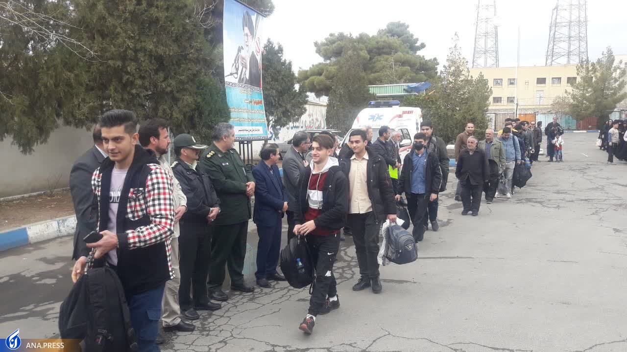 ۲۲۵ دانشجوی دانشگاه آزاد به اردوی راهیان نور اعزام شدند + تصاویر ۲۲۵ دانشجوی دانشگاه آزاد به اردوی راهیان نور اعزام شدند + تصاویر