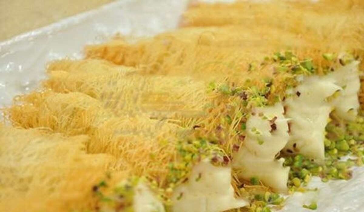 معرفی انواع شیرینی‌های محلی شهر تبریز