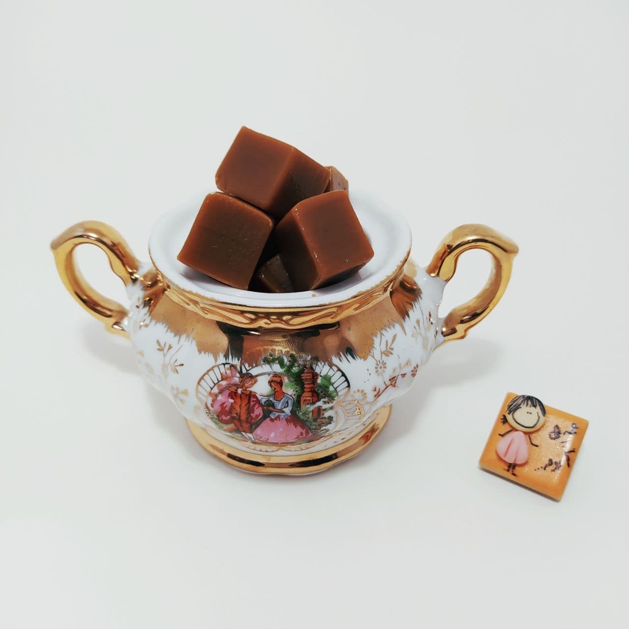 معرفی انواع شیرینی‌های محلی استان تبریز