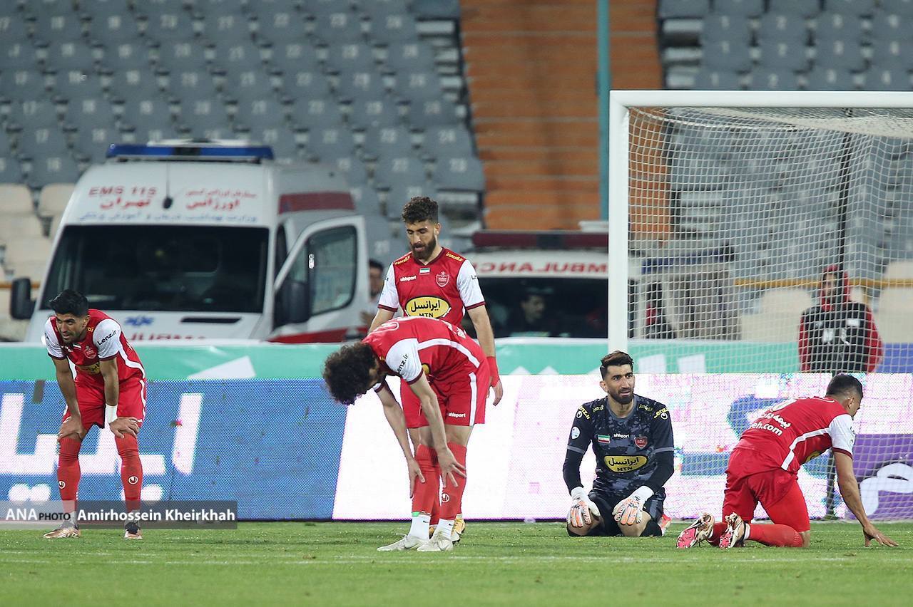 لحظهای که پرسپولیس مقابل سپاهان فروریخت+تصاویر لحظهای که پرسپولیس مقابل سپاهان فروریخت+تصاویر