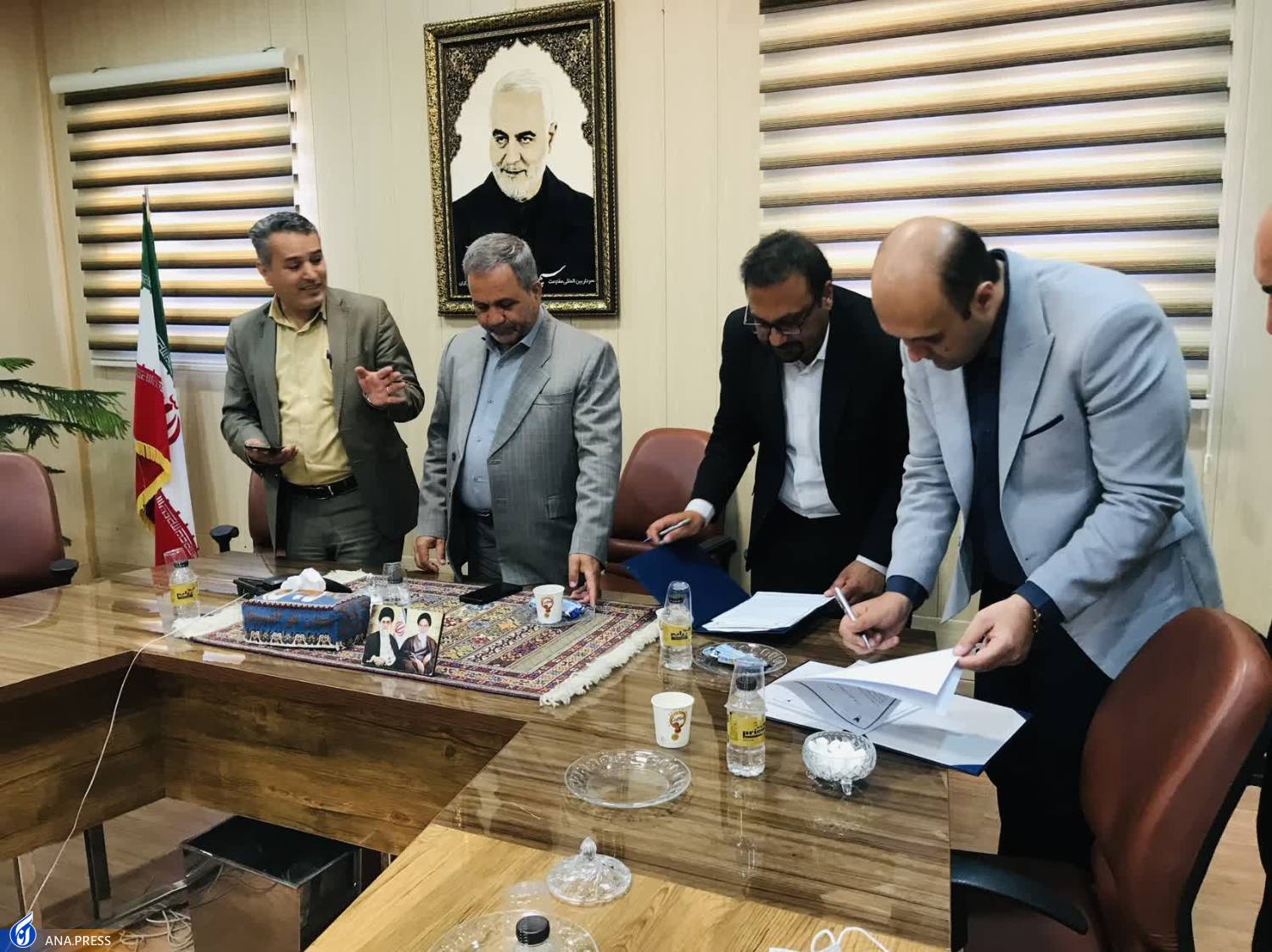 فناوران دانشگاه آزاد به داد چاههای آب شرب و کشاورزی سیرجان میرسند فناوران دانشگاه آزاد به داد چاههای آب شرب و کشاورزی سیرجان میرسند