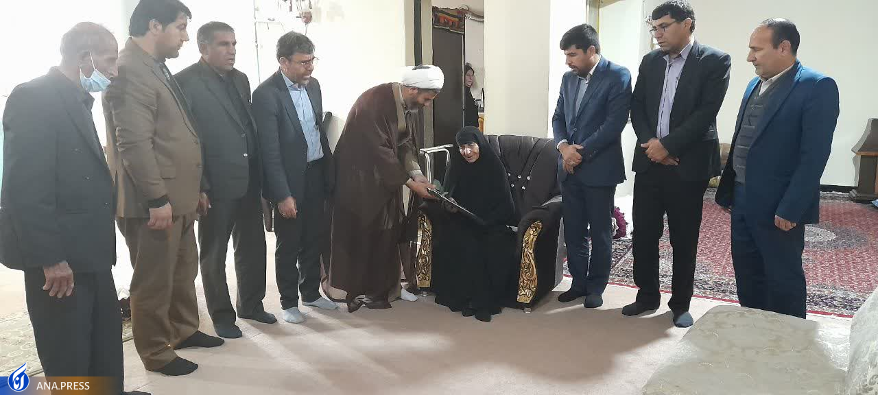 بزرگداشت روز شهدا در واحدهای دانشگاه آزاد بزرگداشت روز شهدا در واحدهای دانشگاه آزاد