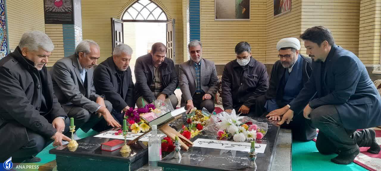 از کاشت درخت به یاد شهید تا دلجویی از خانواده‌ شهدا