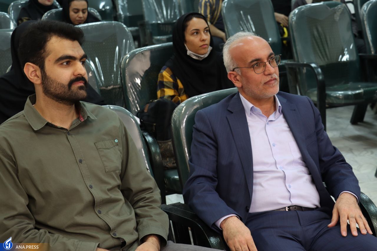 برای فراگیری علوم و تجربه به وضعیت «خوب» راضی نشوید به «عالی» فکر کنید برای فراگیری علوم و تجربه به وضعیت «خوب» راضی نشوید به «عالی» فکر کنید