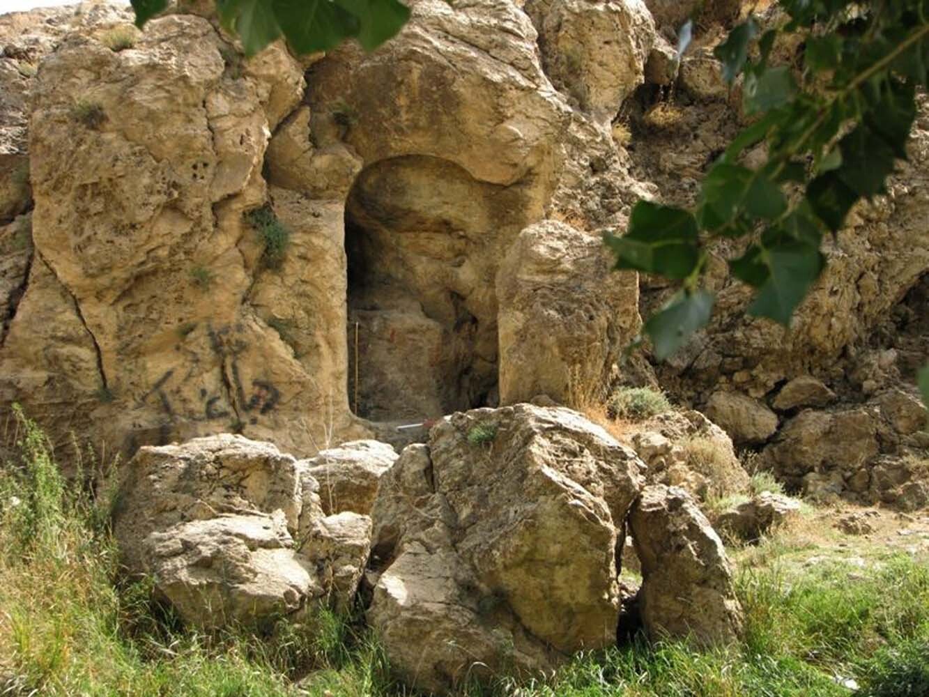 معرفی قلعه دختر یا قیز قلعه شهرستان ساوه 