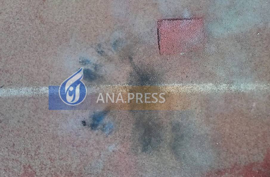 صحنههای عجیب و بمباران در ورزشگاه نقش جهان در واکنش به تصمیمات داور+تصاویر صحنههای عجیب و بمباران در ورزشگاه نقش جهان در واکنش به تصمیمات داور+تصاویر