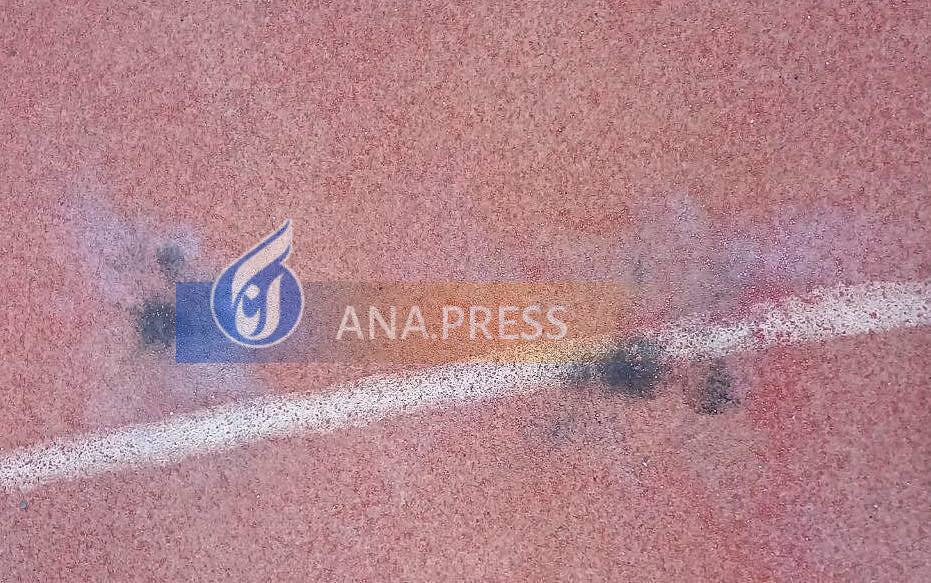 صحنههای عجیب و بمباران در ورزشگاه نقش جهان در واکنش به تصمیمات داور+تصاویر صحنههای عجیب و بمباران در ورزشگاه نقش جهان در واکنش به تصمیمات داور+تصاویر