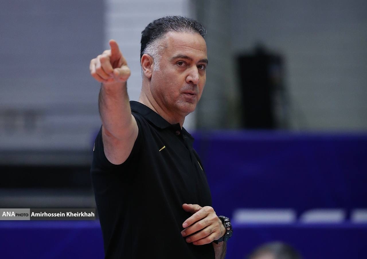 قاب های ماندگار از بازی تماشایی پیکان و نیان الکترونیک خراسان قاب های ماندگار از بازی تماشایی پیکان و نیان الکترونیک خراسان