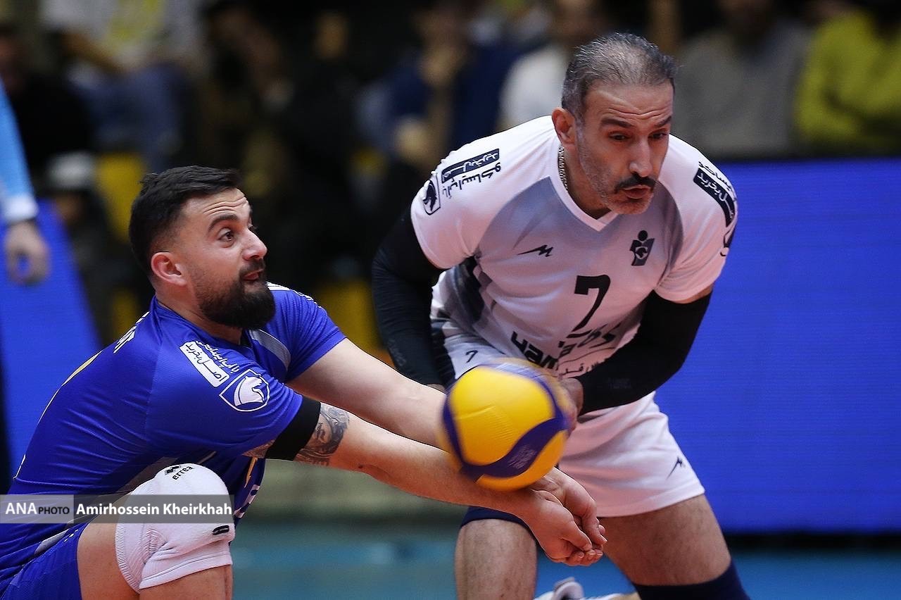 قاب های ماندگار از بازی تماشایی پیکان و نیان الکترونیک خراسان قاب های ماندگار از بازی تماشایی پیکان و نیان الکترونیک خراسان