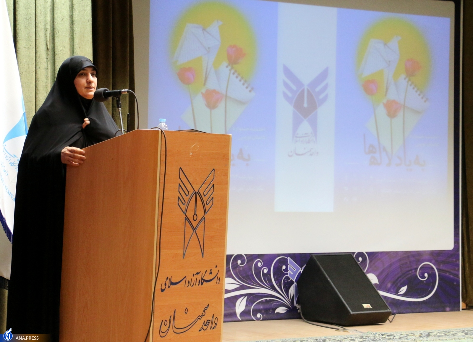 داستان در نظام‌های تربیتی به‌عنوان عامل مؤثر در امر آموزش به کار گرفته شود