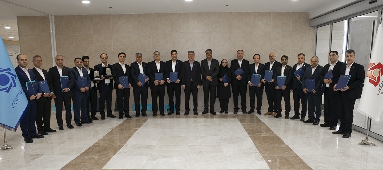 تجلیل بانک مرکزی از 22 رییس شعبه موفق بانک ملت