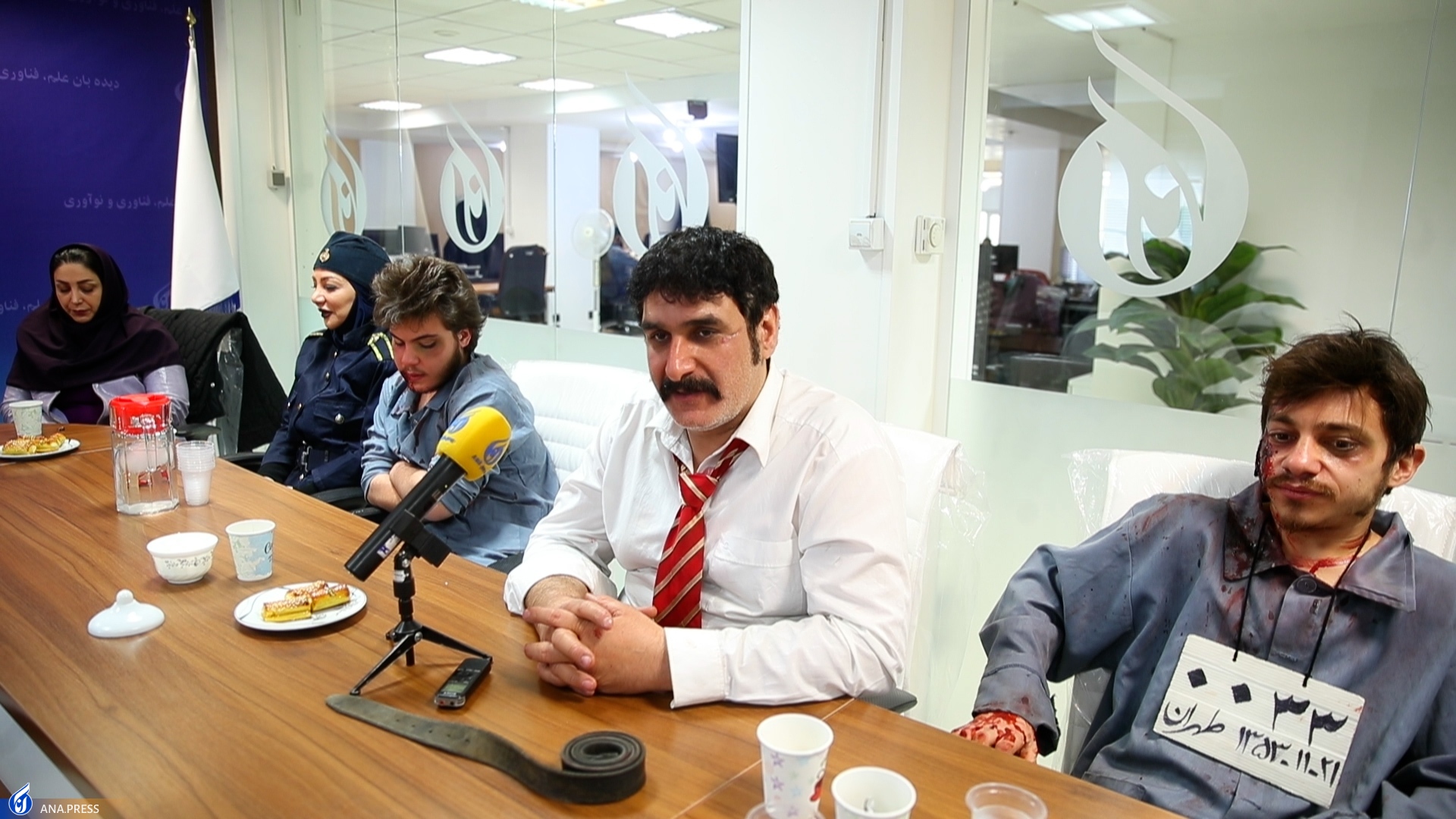 نمایشی دیگر از تئاتر موزه در ایران / تجربیاتی از تعامل بازیگر و مخاطب نمایشی دیگر از تئاتر موزه در ایران / تجربیاتی از تعامل بازیگر و مخاطب