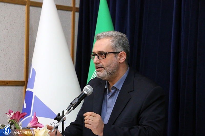 ویژگیهای روحیه پهلوانی و وفاداری در حضرت عباس و امام علی(ع) مشترک بود ویژگیهای روحیه پهلوانی و وفاداری در حضرت عباس و امام علی(ع) مشترک بود