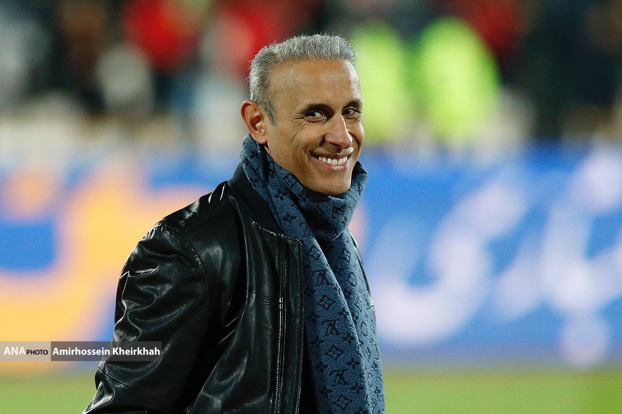 مشت معنادار گلمحمدی+تصاویر مشت معنادار گلمحمدی+تصاویر