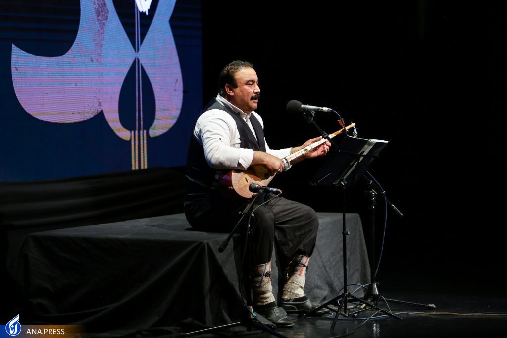 خاطره خواننده مازندرانی از اجرای تیتراژ سریال «پایتخت» + فیلم خاطره خواننده مازندرانی از اجرای تیتراژ سریال «پایتخت» + فیلم