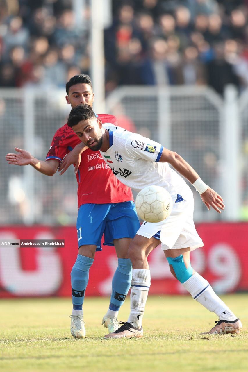 تصاویر توقف استقلال در خانه نساجی تصاویر توقف استقلال در خانه نساجی