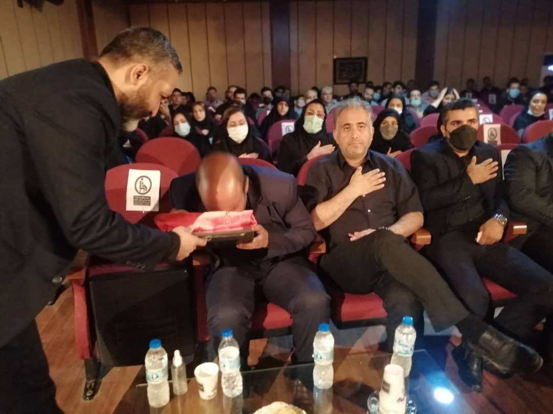 قیام عاشورا مبانی اسلام ناب محمدی را احیا کرد قیام عاشورا مبانی اسلام ناب محمدی را احیا کرد