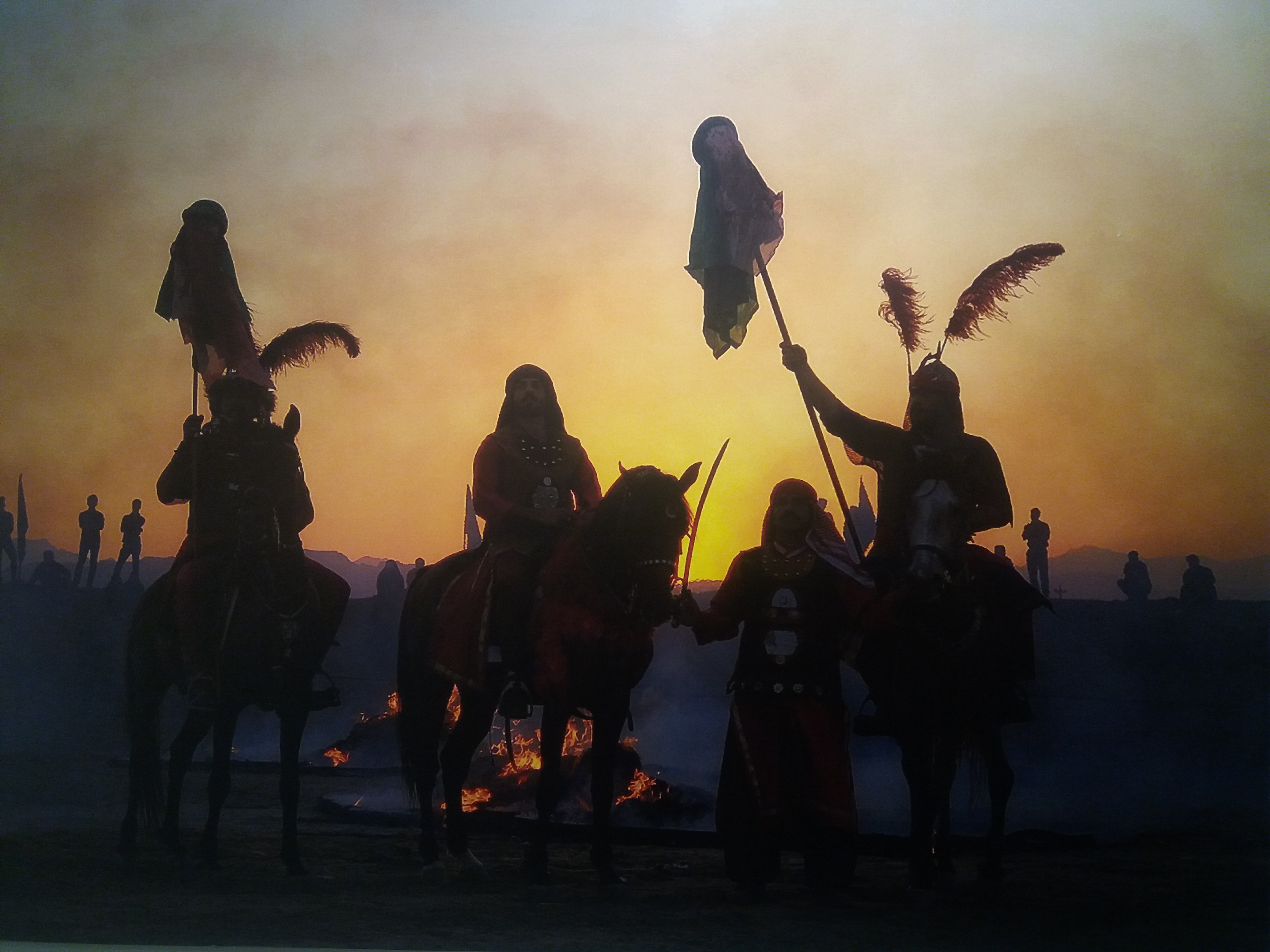 نگاهی به روایات مختلف درباره بازگشت کاروان اهل بیت (ع) به کربلا در روز اربعین نگاهی به روایات مختلف درباره بازگشت کاروان اهل بیت (ع) به کربلا در روز اربعین