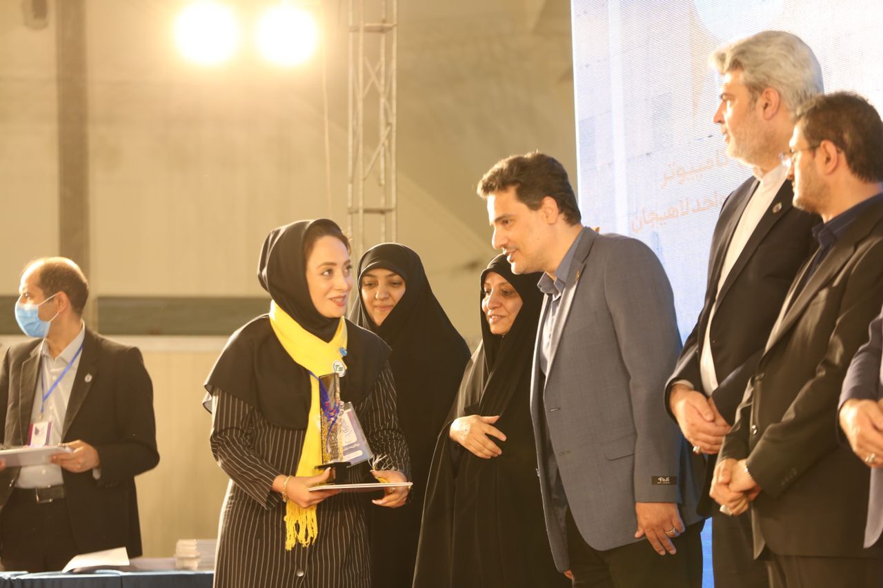 تمرکز پژوهشگران جوان بر هدایت و تقویت بدنه هستههای فناور/ تمرکز پژوهشگران جوان بر هدایت و تقویت بدنه هستههای فناور/