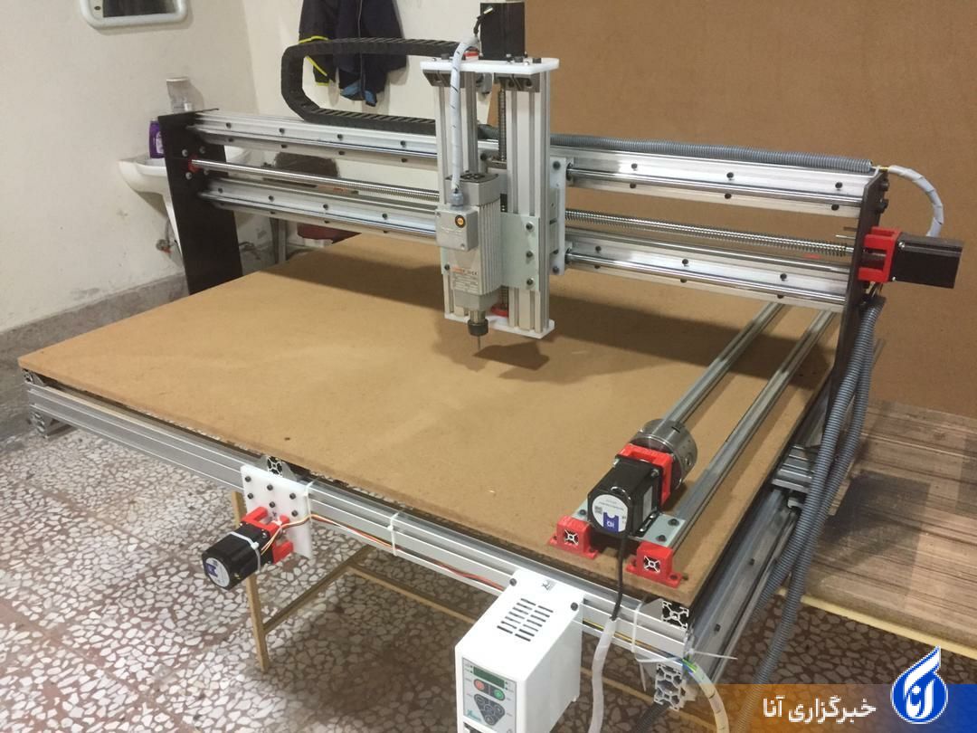 تبدیل ماشینآلات سیانسی سنگین به چندمنظوره رومیزی/ تاکنون ۱۶۰ دستگاه در حوزه مهندسی مکانیک ساختهام تبدیل ماشینآلات سیانسی سنگین به چندمنظوره رومیزی/ تاکنون ۱۶۰ دستگاه در حوزه مهندسی مکانیک ساختهام