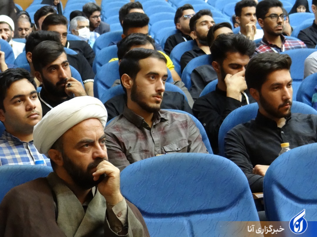 دانشجویان صاحب بهترین و نابترین ایدهها هستند دانشجویان صاحب بهترین و نابترین ایدهها هستند