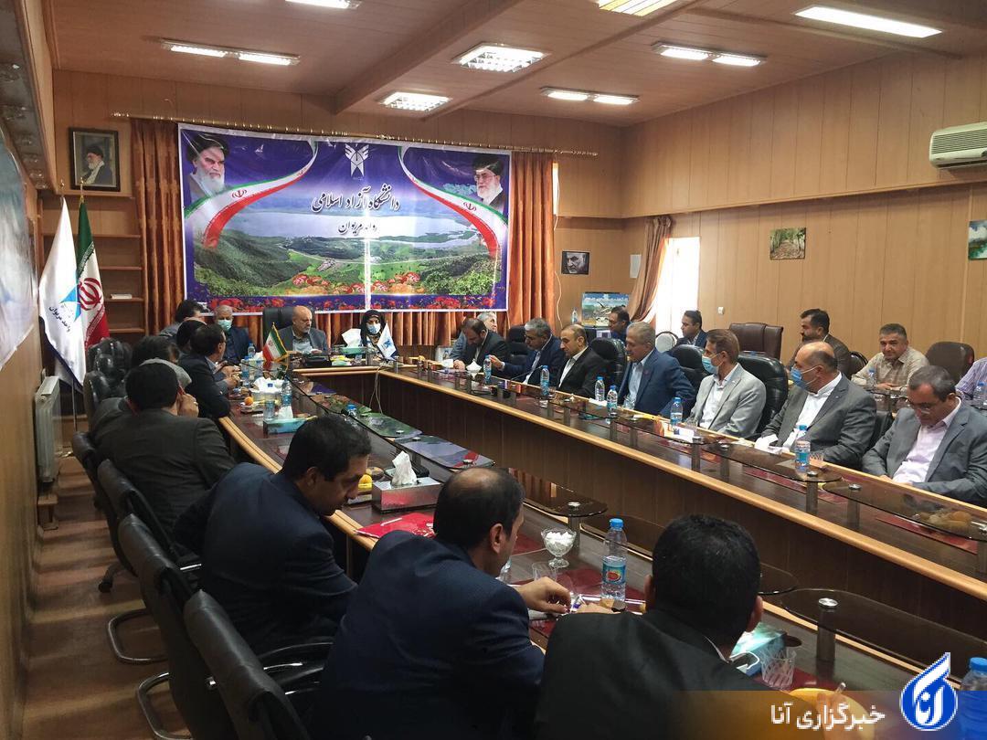 نشست اعضای کمیسیون آموزش و تحقیقات مجلس در مریوان چگونه گذشت؟ نشست اعضای کمیسیون آموزش و تحقیقات مجلس در مریوان چگونه گذشت؟