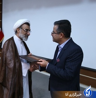 سرپرست دانشگاه آزاد اسلامی استان مرکزی معرفی شد