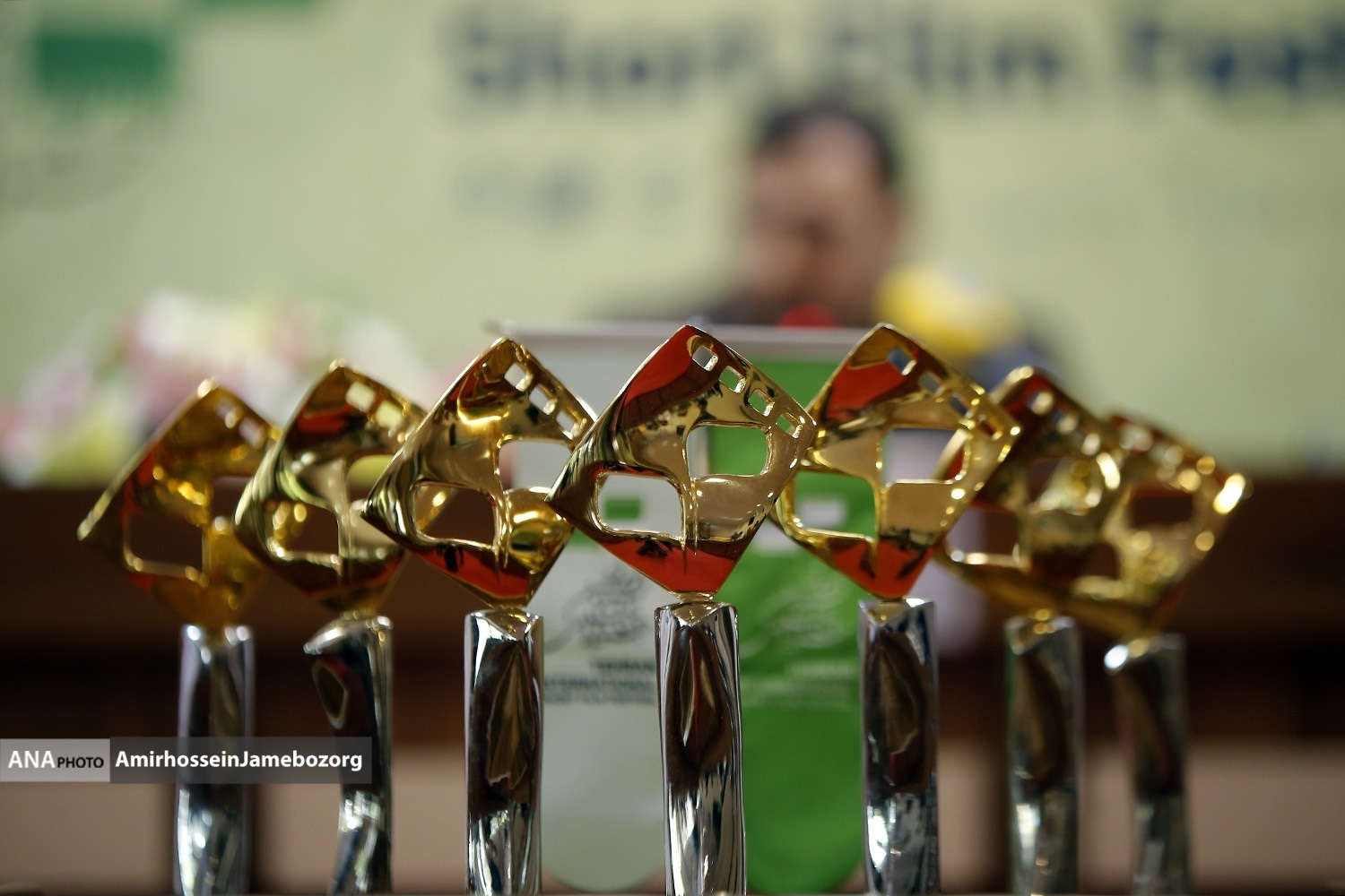 ثبت حدود ۲هزار اثر در سی و نهمین جشنواره بین المللی فیلم کوتاه تهران/ تعارف نداریم، آثاری که از دگرباشی جنسی بگویند را نمی‌پذیریم!